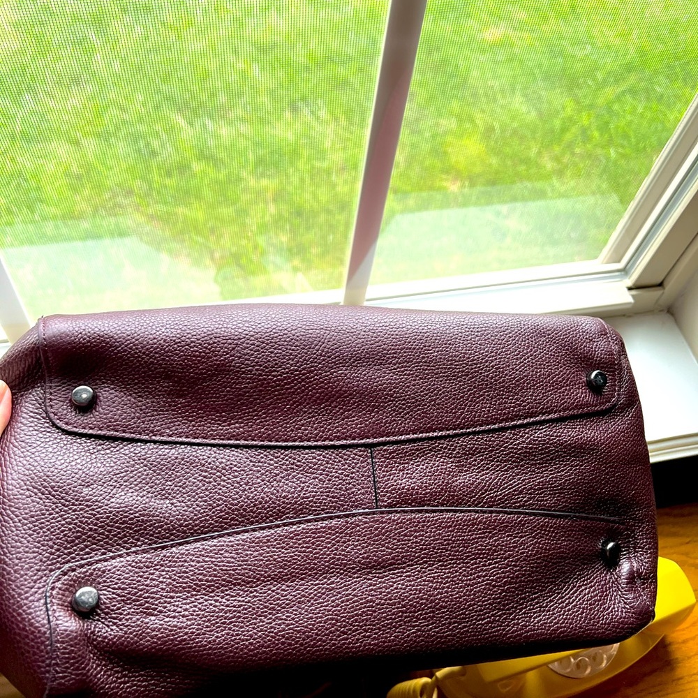 Coach Two Toned Burgundy Bag - Picture 3 of 5